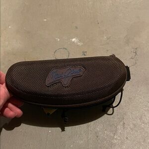 Maui Jim Brown Textured Zip Sunglass Case
